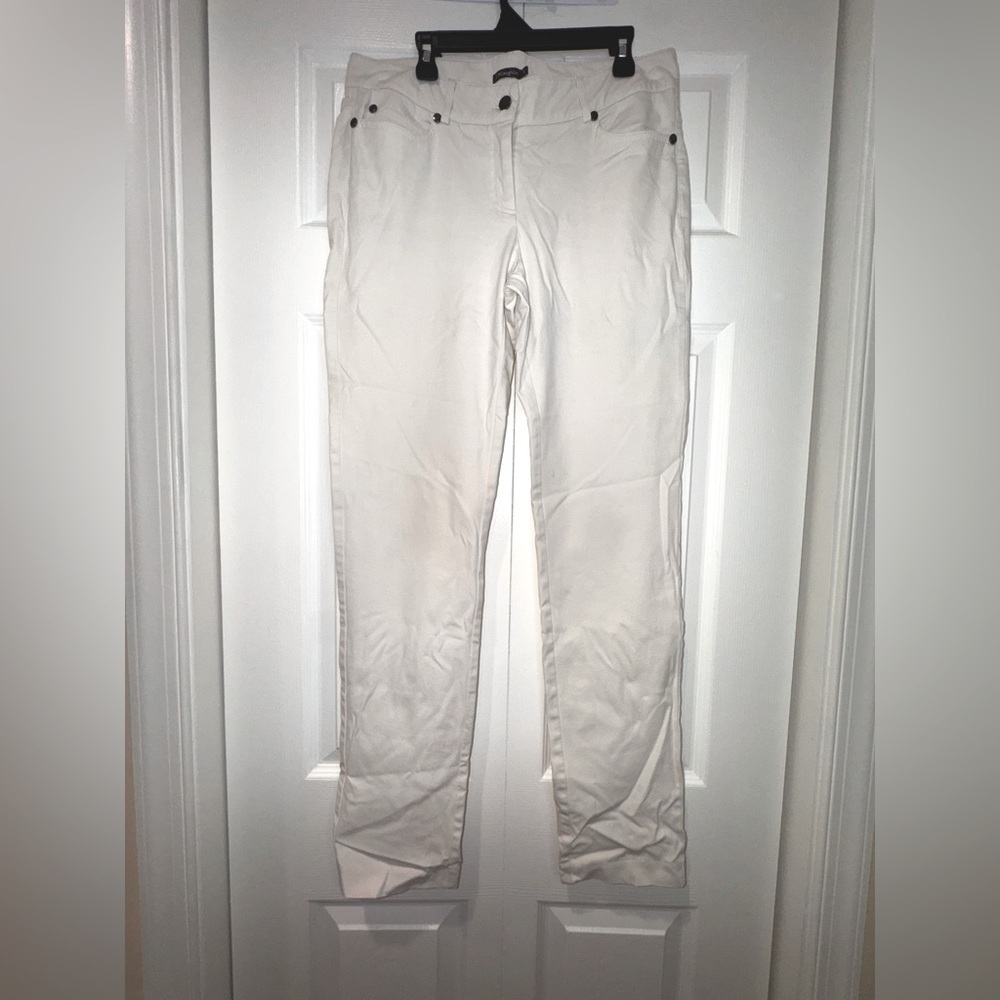 J McLaughlin Women's off white Jeans. Size 4. VVGUC